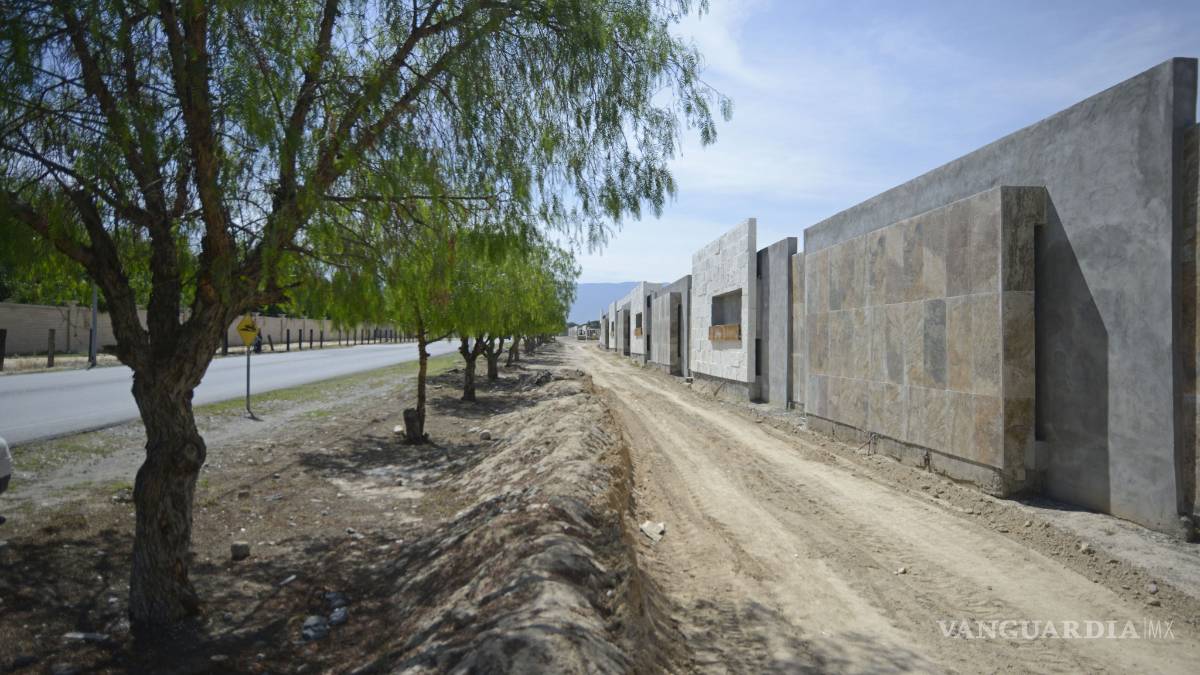 Detienen la ampliación de la carretera a Los Valdés