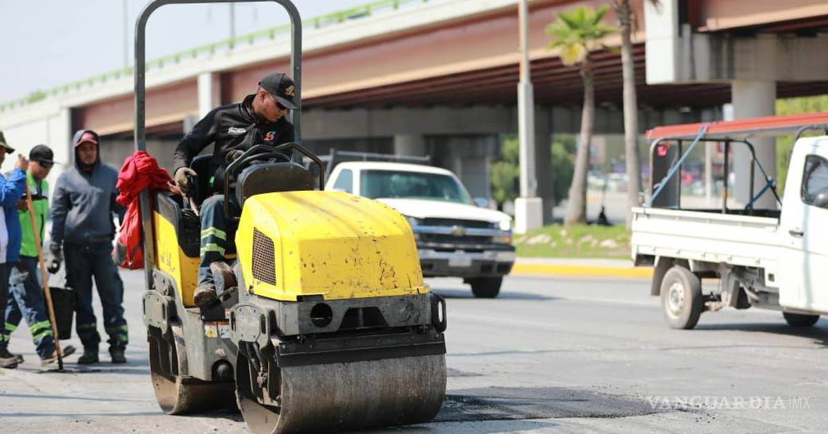 Rehabilitan pavimento y refuerzan limpieza en distintos sectores de Saltillo