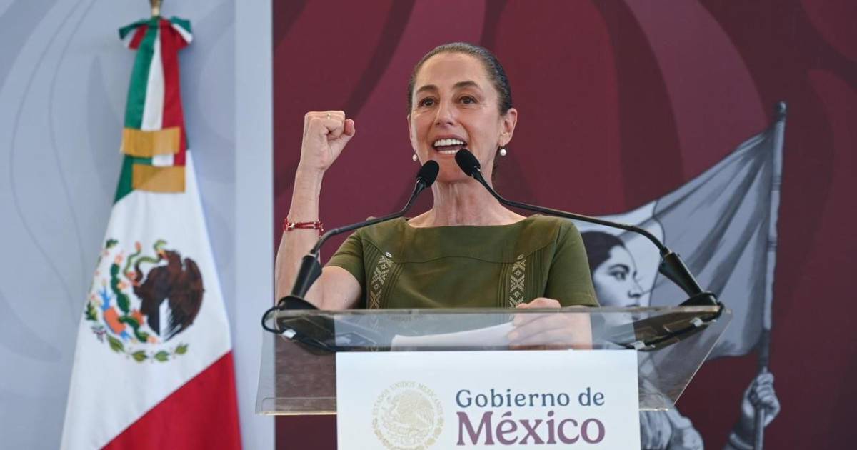 Sheinbaum presume salida de 13.5 millones de la pobreza y promete ‘no traicionar al pueblo’