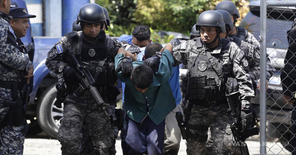 A cuatro años de estado de excepción en El Salvador este es su ‘lado oscuro’: las muertes de los detenidos