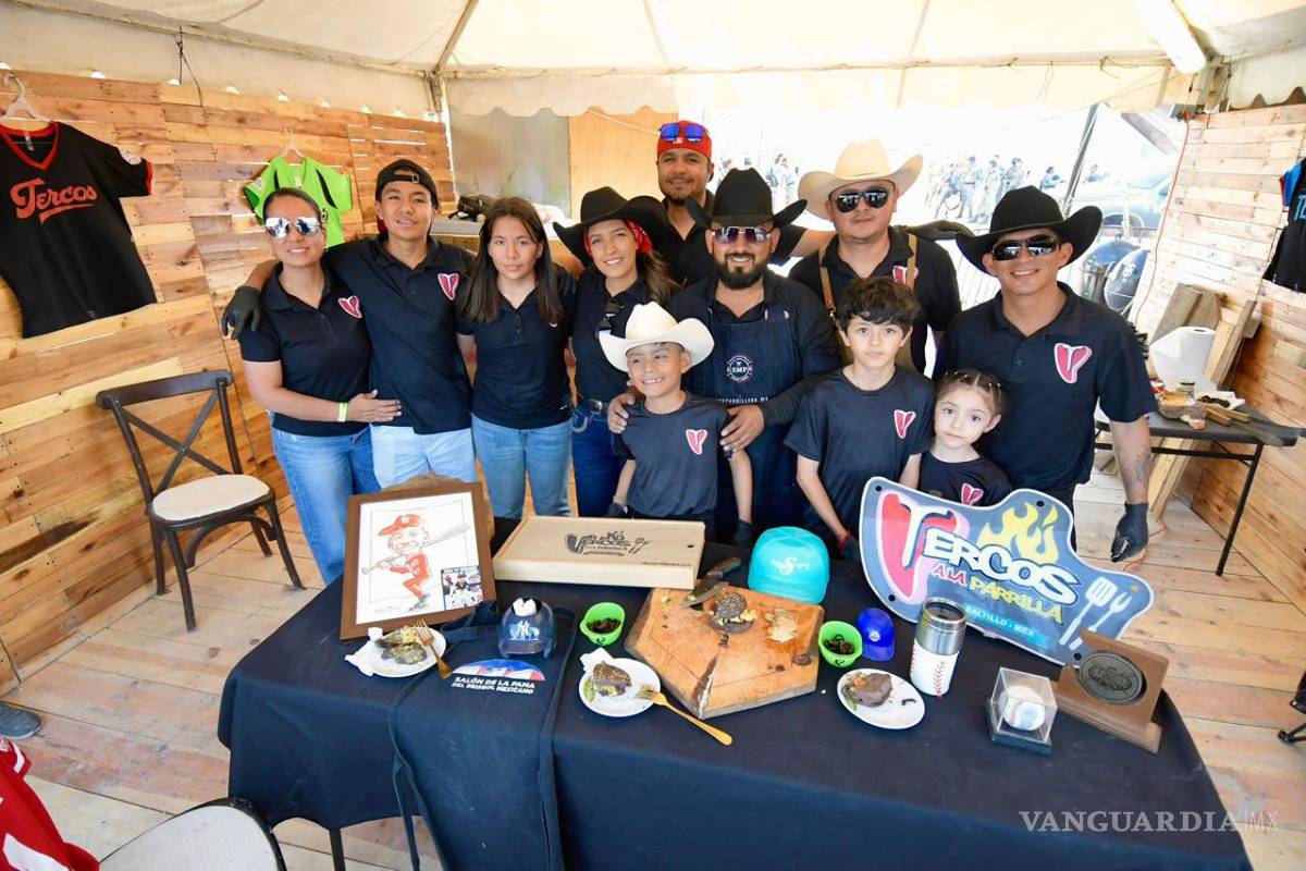 Rodeo Saltillo: Deleitan en familia con deliciosas hamburguesas y hot dogs
