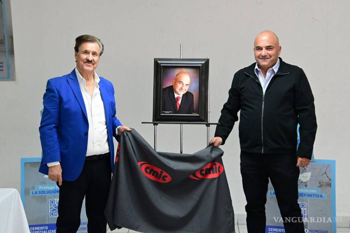 Reconocen a Eugenio Williamson por su liderazgo en la CMIC Monclova