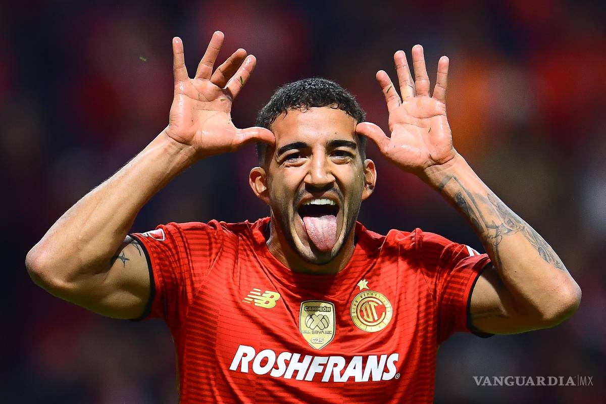 Toluca elimina a Monterrey en un 3-2 de alarido y avanza a la Final del Apertura 2025