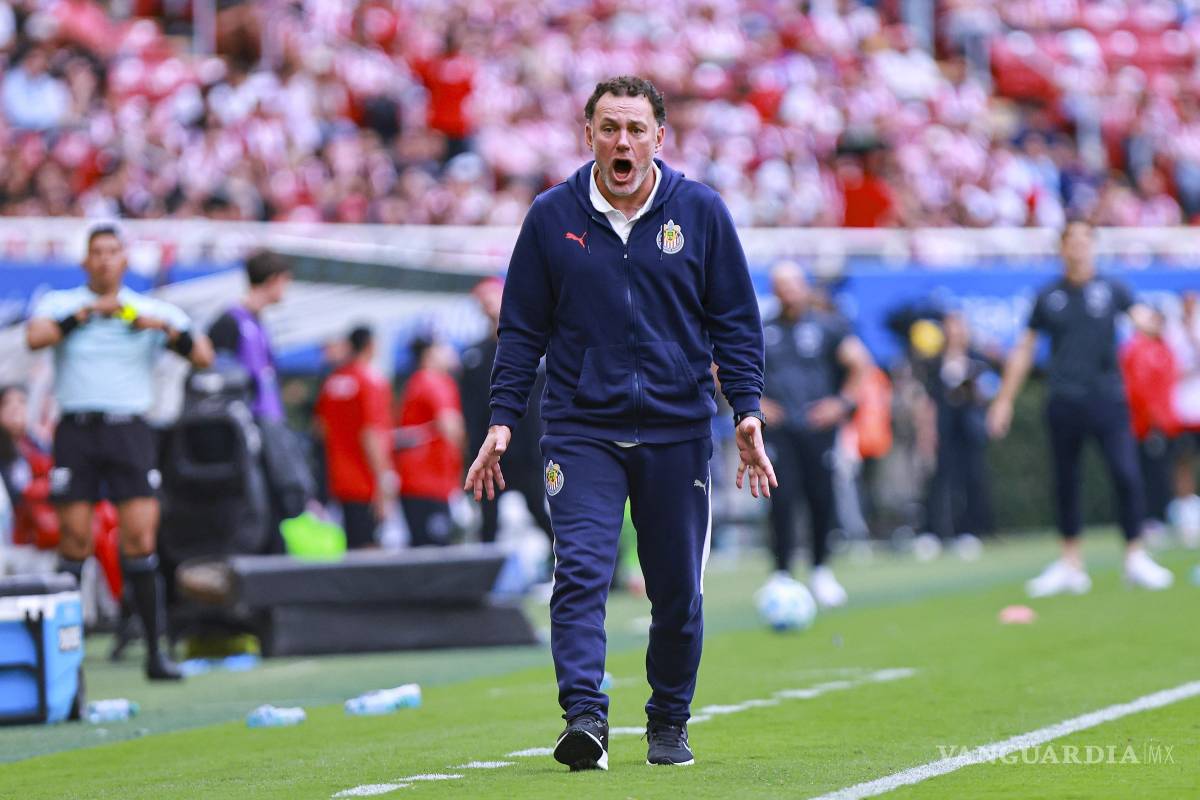 Tiembla Milito: Chivas enfrenta bajas importantes antes del duelo ante Cruz Azul