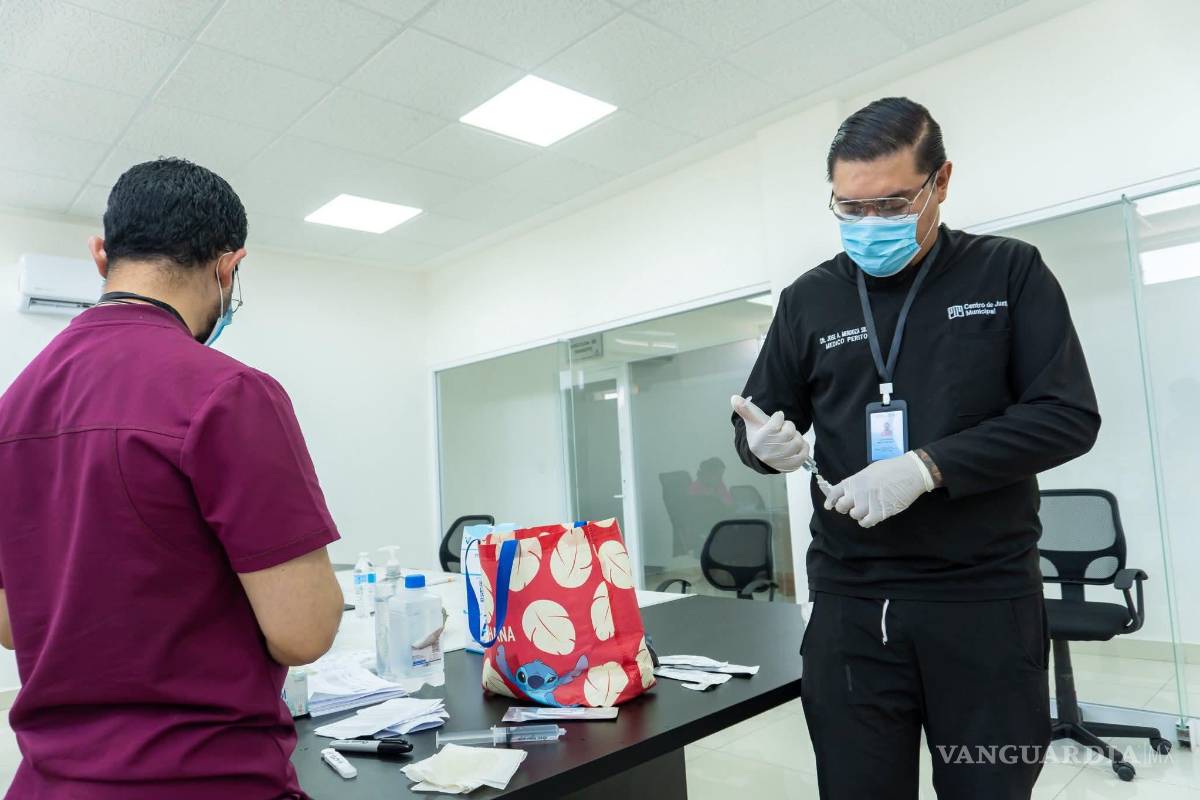 Aplican pruebas antidoping a taxistas para reforzar la seguridad vial en Torreón