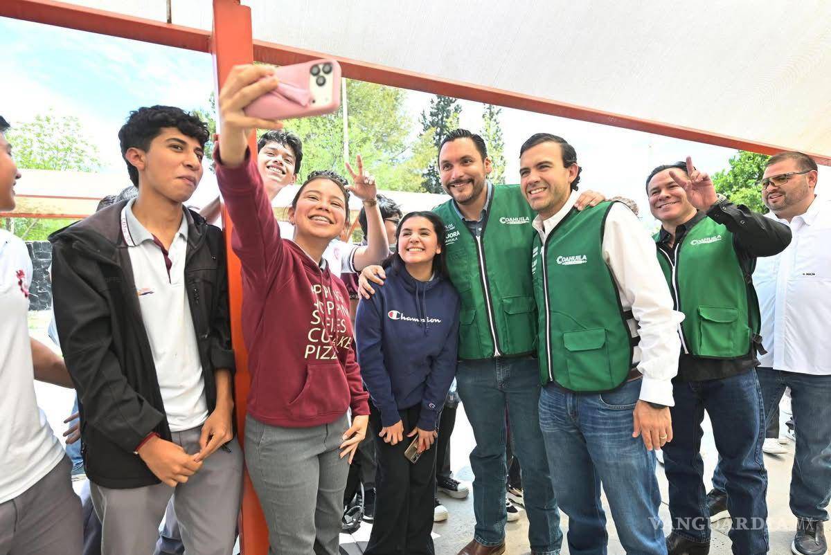 $!La nueva estructura permitirá a más de 2,000 estudiantes realizar actividades cívicas y deportivas protegidos de las condiciones climáticas.