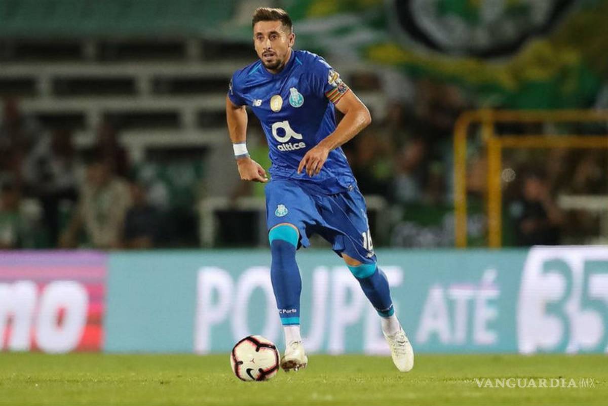 $!¡Héctor Herrera ya es portugués!