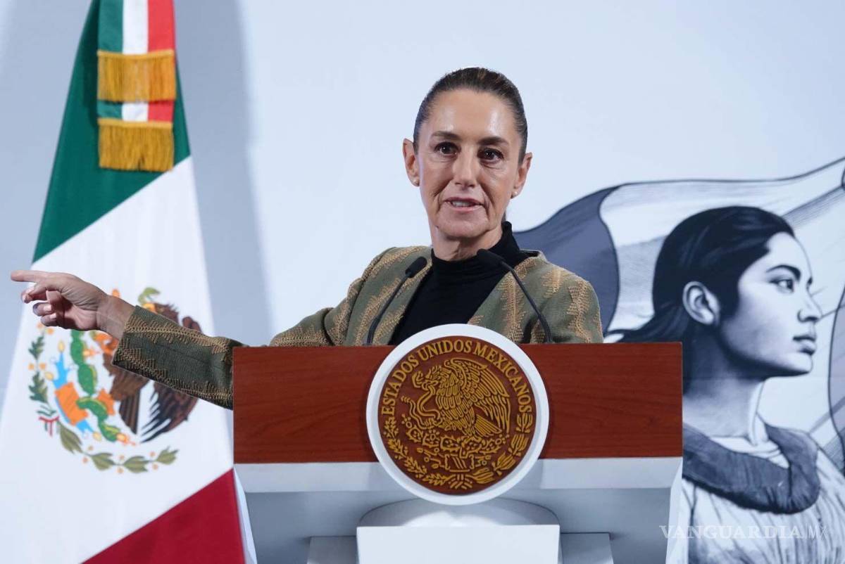 $!CIUDAD DE MÉXICO, 15ABRIL2025.- Claudia Sheinbaum, presidenta constitucional de los Estados Unidos Mexicanos, encabezó la mañanera de pueblo realizada en Palacio Nacional. FOTO: GRACIELA LÓPEZ/CUARTOSCURO.COM