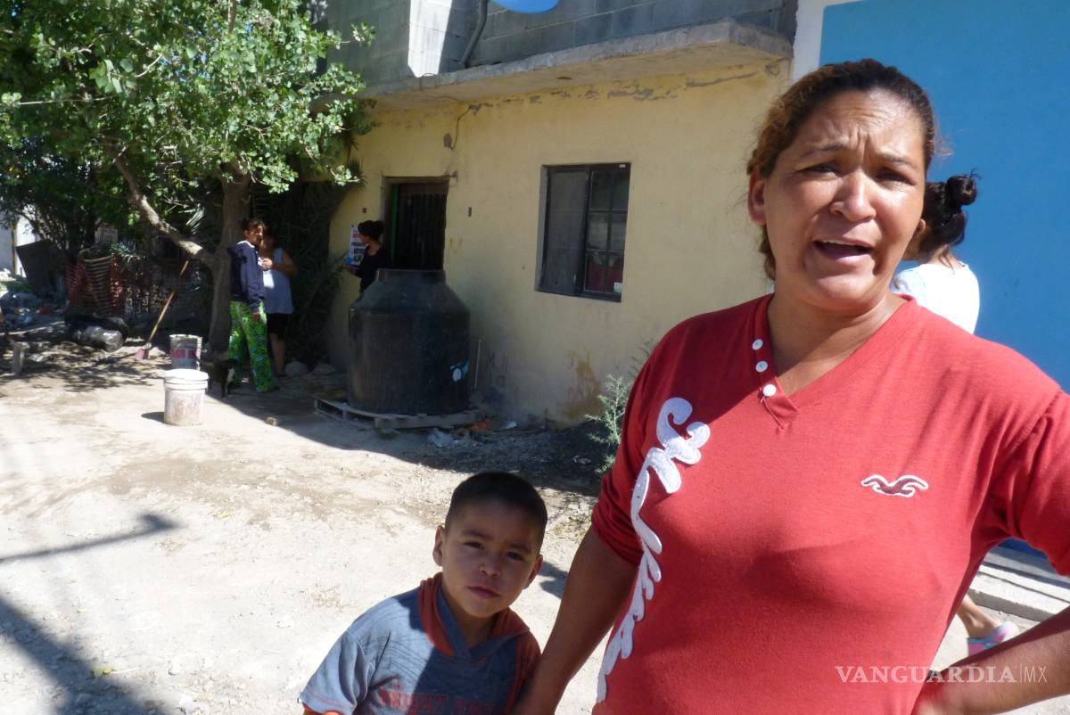 $!Saltillenses de zonas marginadas claman por ayuda al Gobierno para sobrevivir a la cuarentena