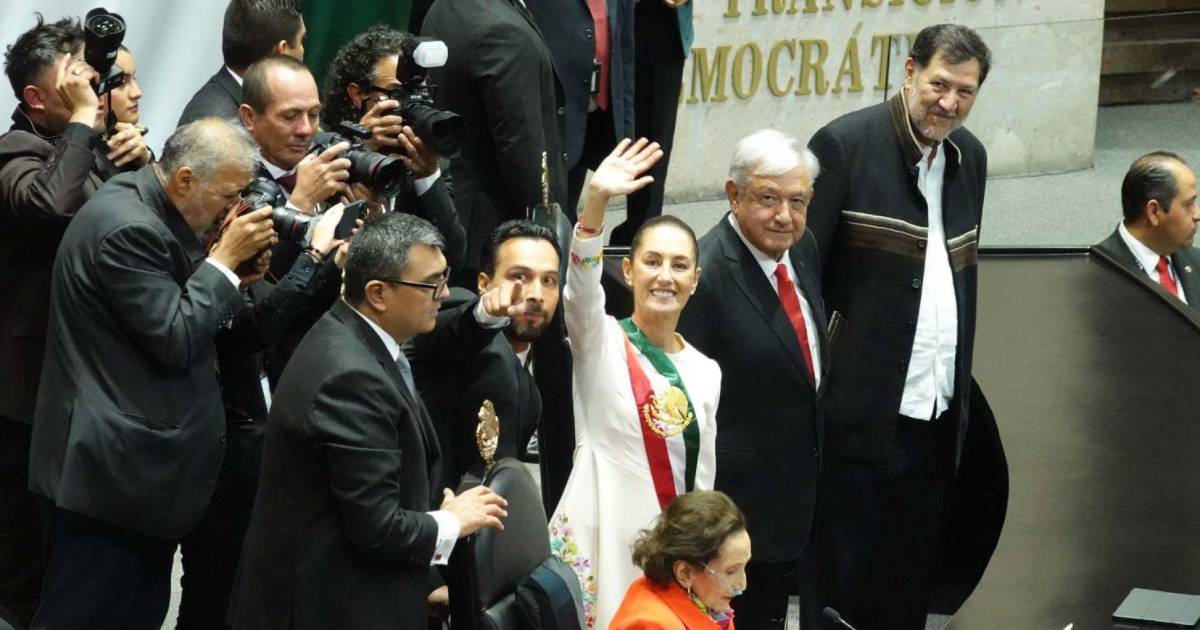 Se puede decir... Que es por ‘demás’