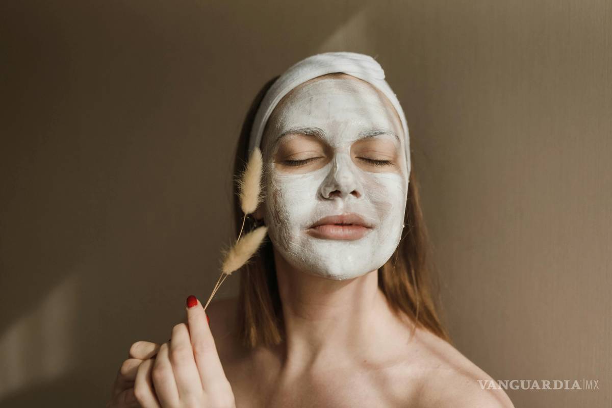 $!La exfoliación ayuda a la absorción de las cremas hidratantes.