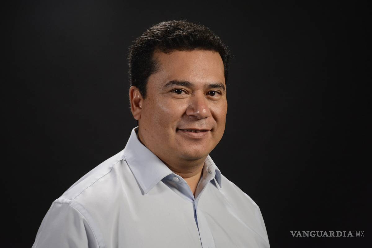 Llama Reyes Flores a reportar si apoyo no llega a adultos mayores