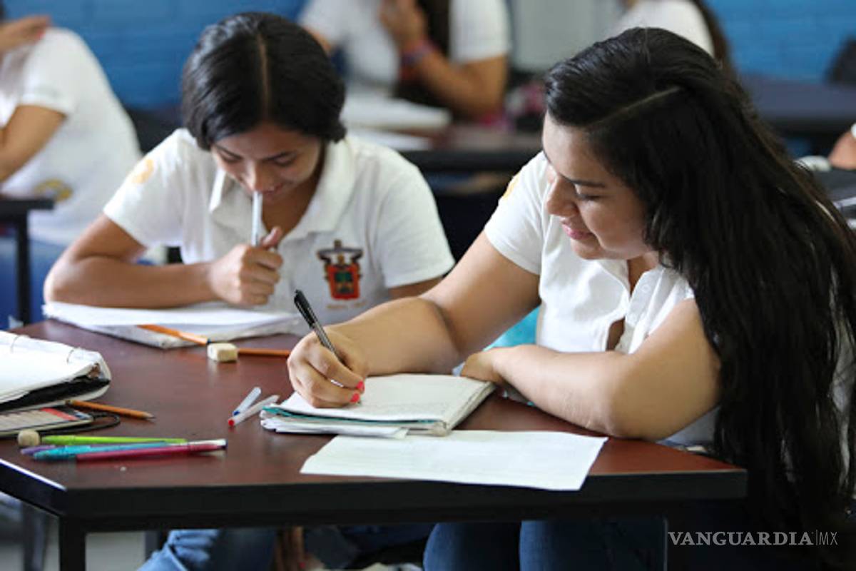 Autorizan regreso a clases de 20 mil estudiantes de nivel medio y superior
