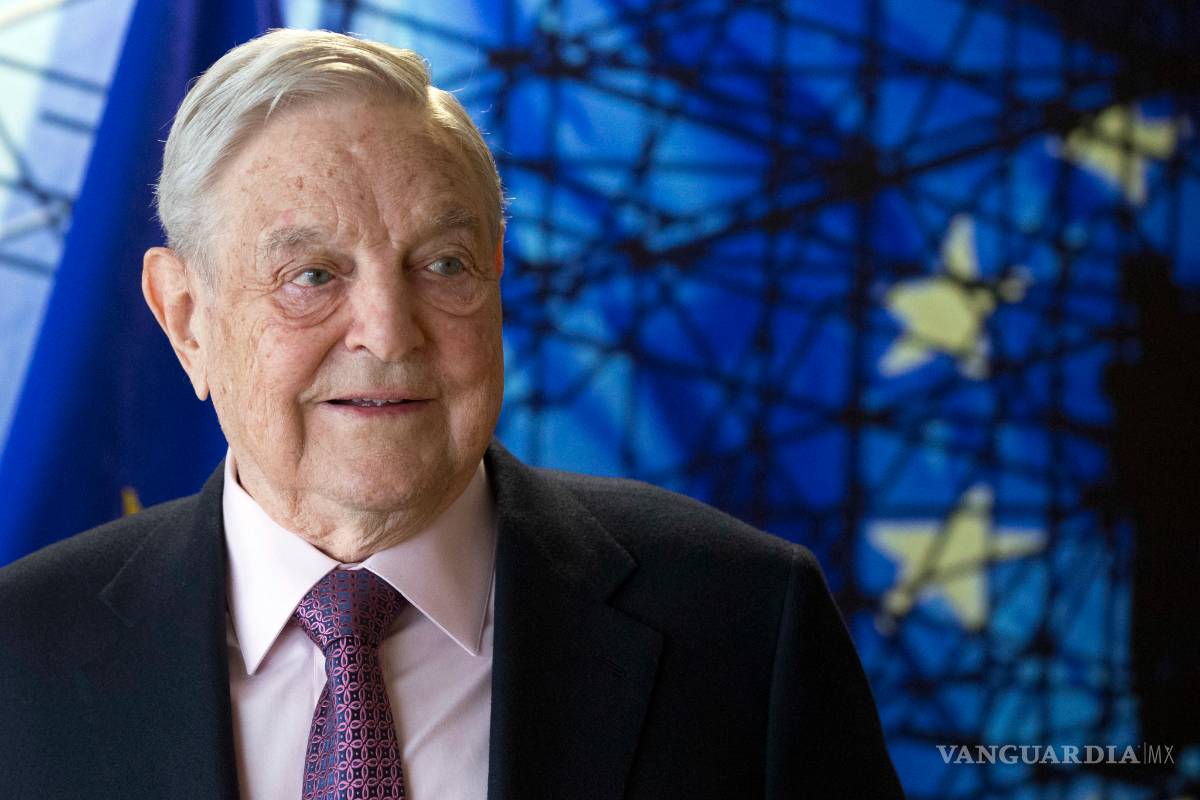 Redes sociales pueden derivar en un &quot;control totalitario”: George Soros