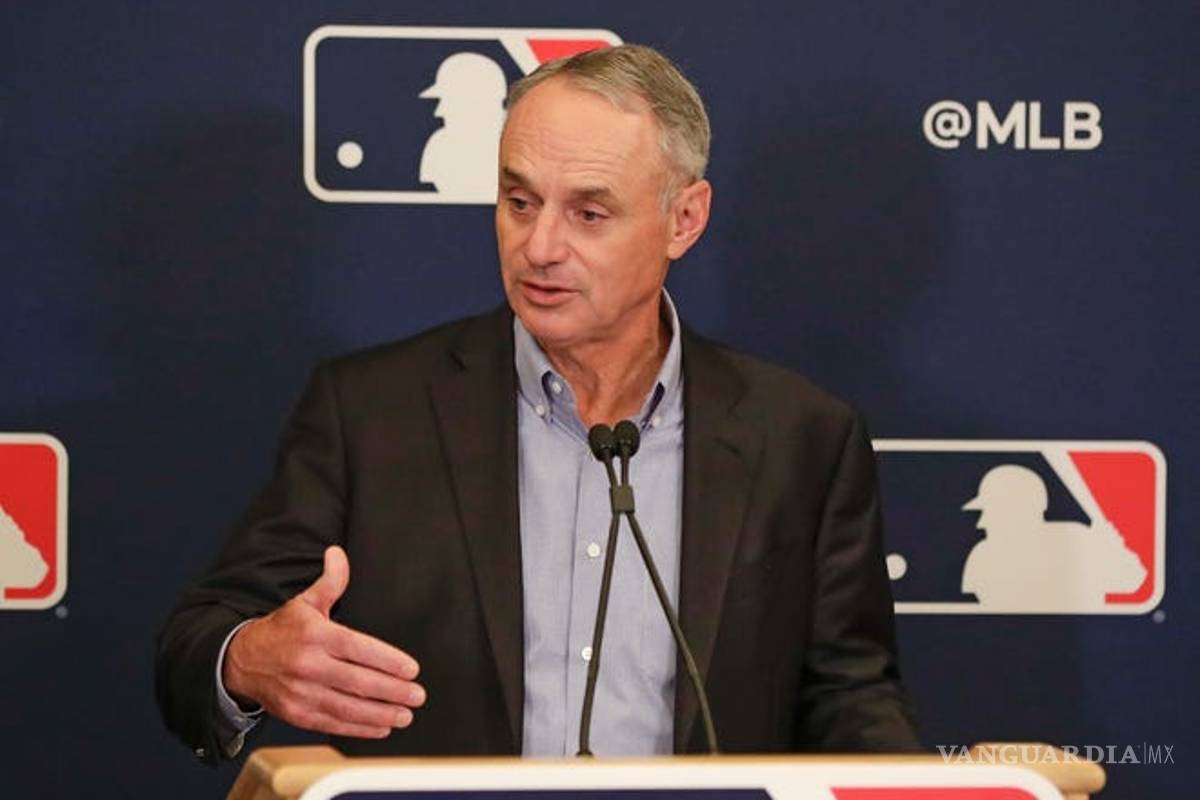 A pesar de múltiples contagios en MLB, Rob Manfred no enciende las alarmas