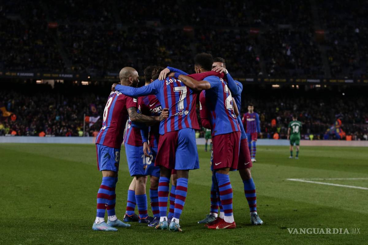 Barcelona está con la soga en el cuello