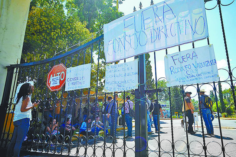 En huelga de hambre 12 alumnos contra elección en la Universidad Agraria Antonio Narro de Saltillo