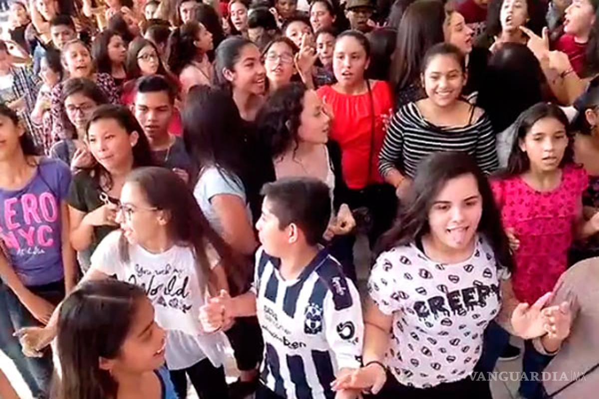 Niños cantan “Krippy Kush”, tema sobre la marihuana, y las redes estallan (video)