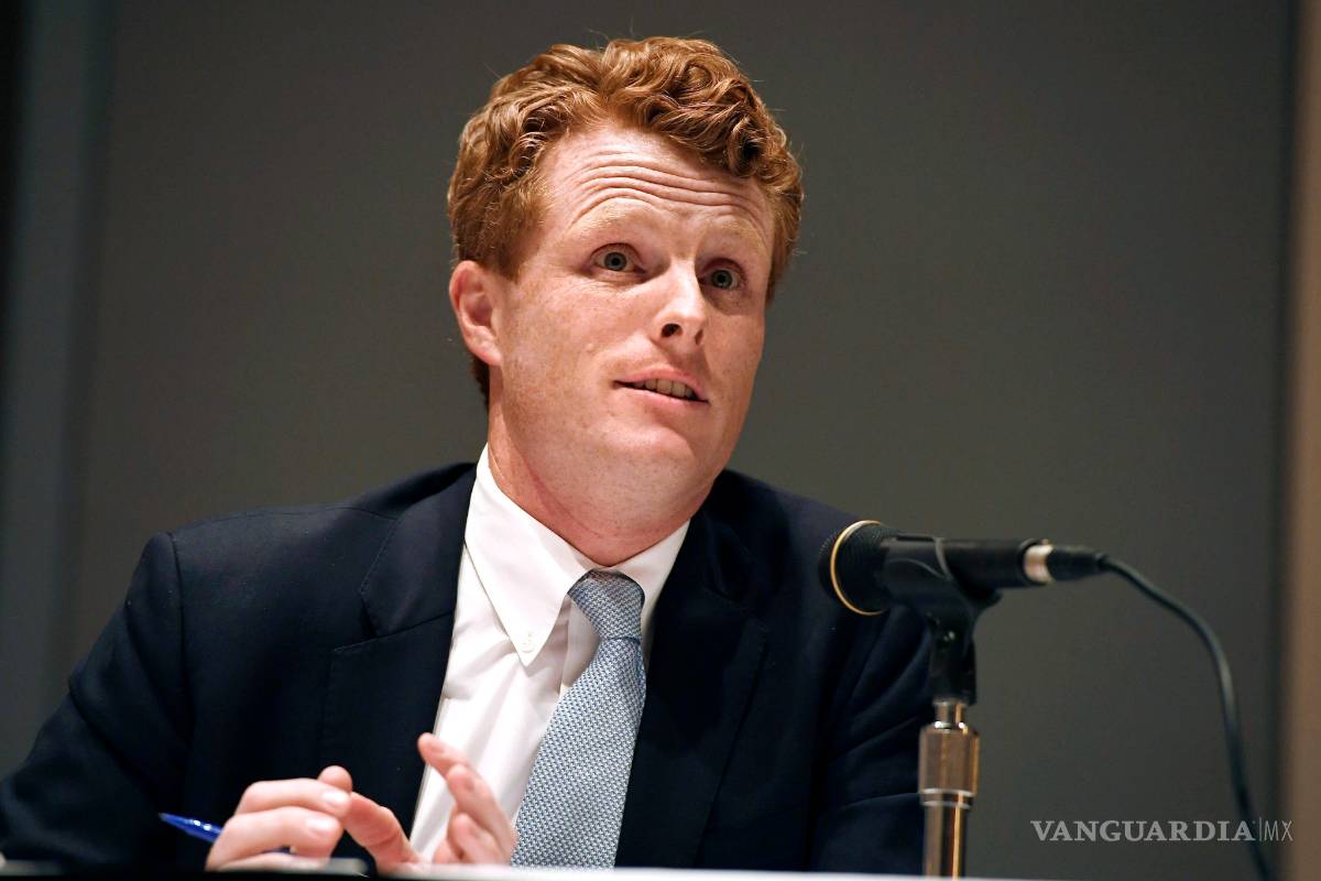Joe Kennedy III, nieto de de Robert y JFK, va por un escaño en el Senado