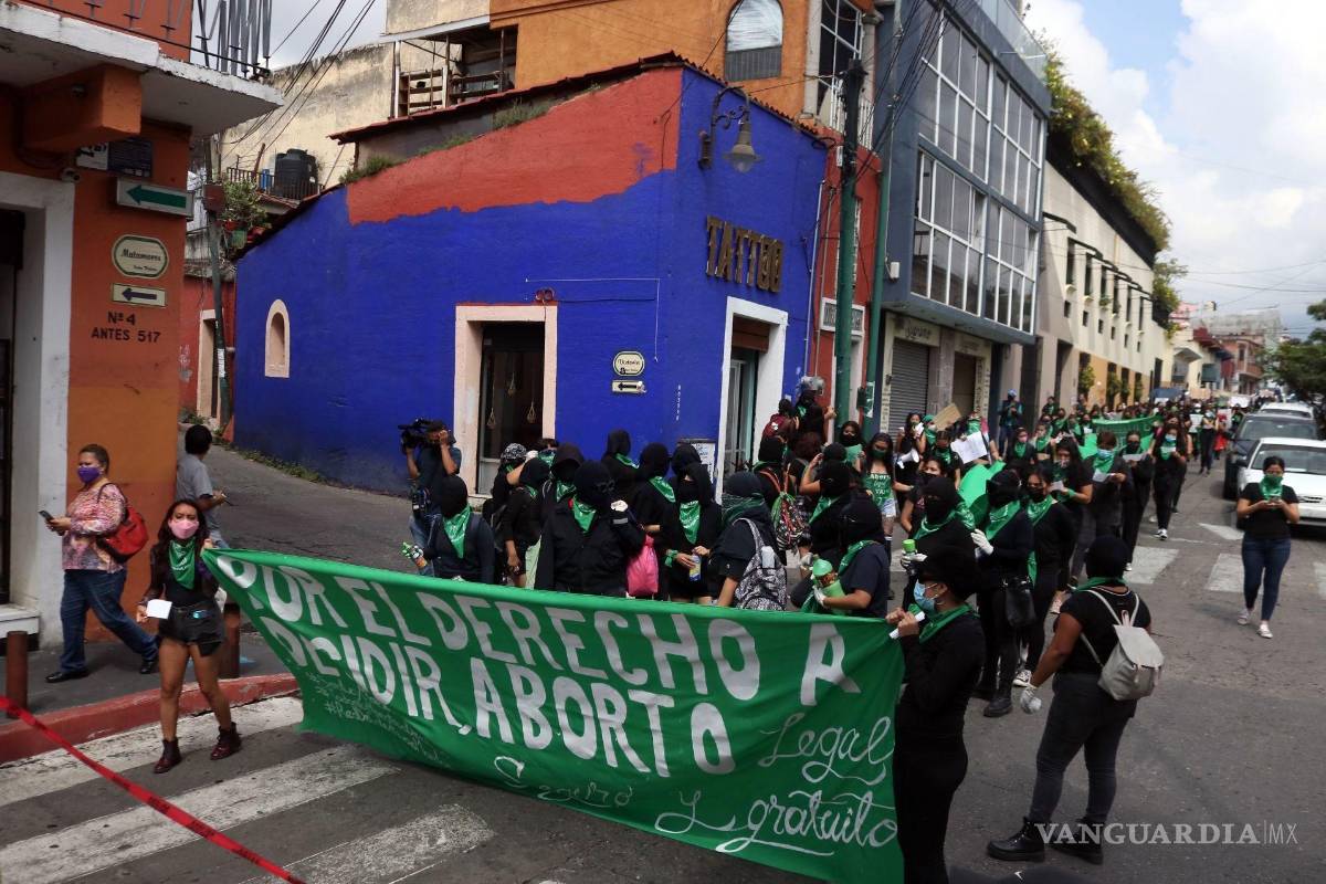 Despenalizar el aborto, pendiente en 25 estados