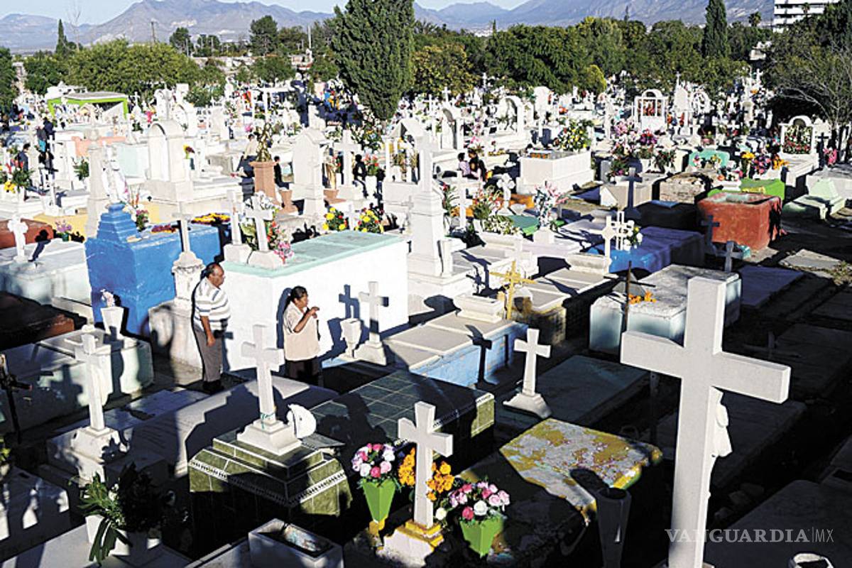 Esperan panteones de Saltillo a 45 mil visitantes