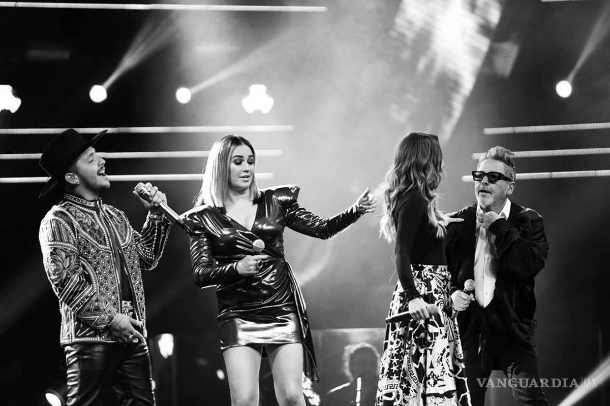$!El cantante junto a los otros coaches de La Voz... México.