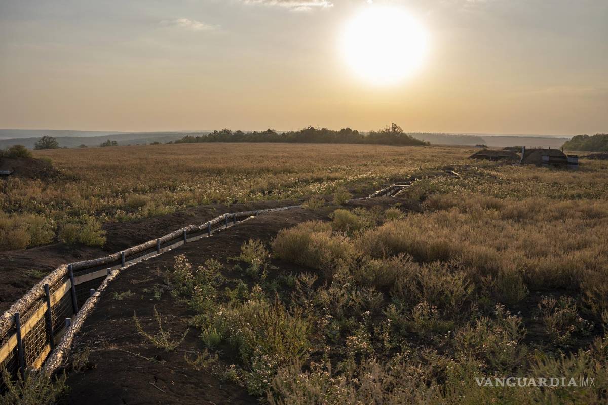 Ataca Ucrania con más de 100 drones a Rusia