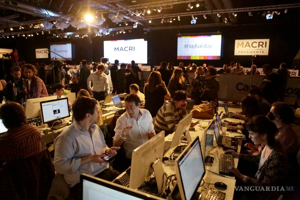 Segunda vuelta en elección presidencial es "irreversible" en Argentina, afirma la oposición