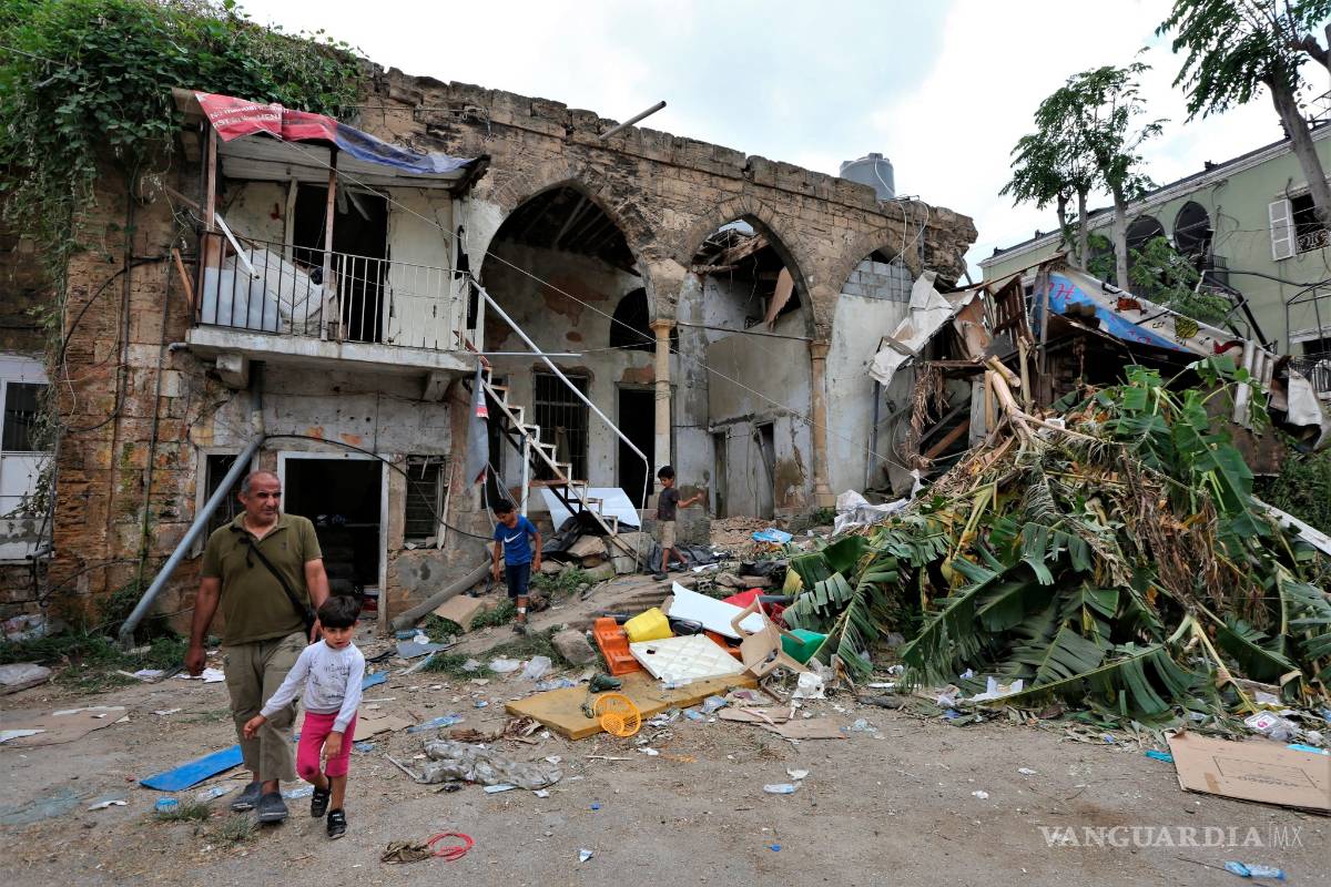 Movilizan ayuda a Líbano, reúnen naciones 252.7 millones de euros