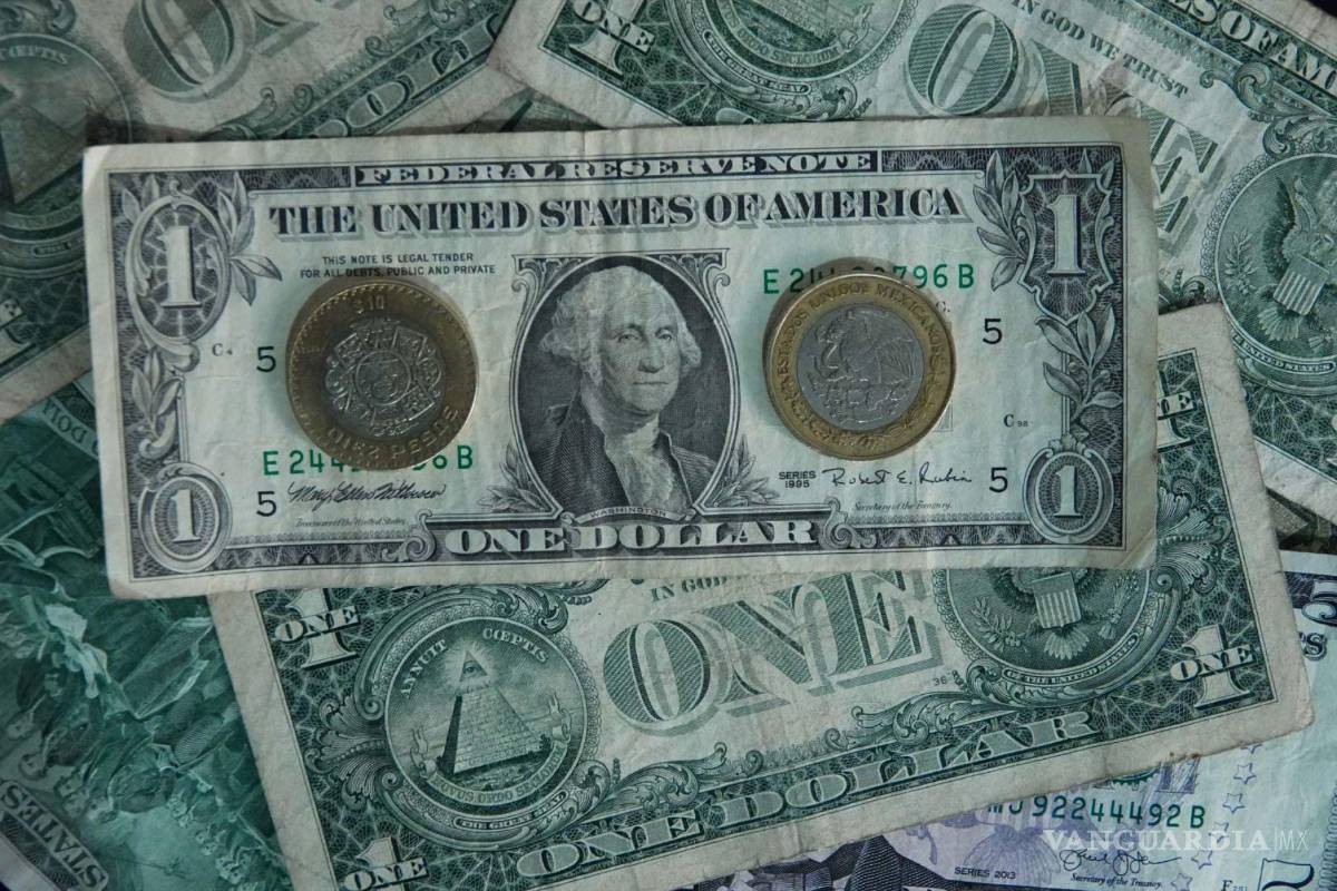 Guerra comercial pega a moneda nacional; índices bursátiles en EU mostraron su peor desempeño