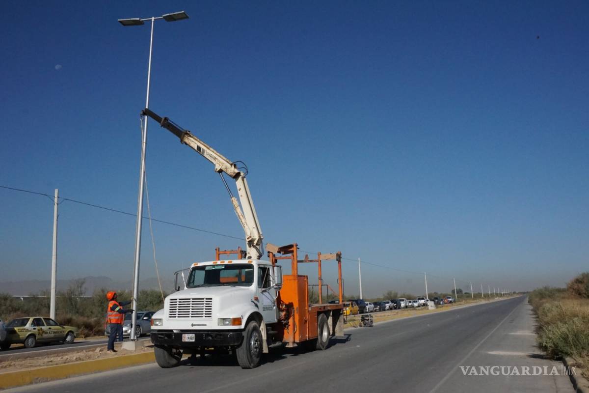 Instalan sistema de alumbrado en zona industrial Mieleras