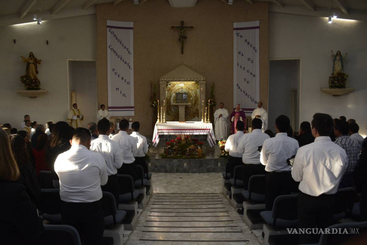 Ingresan nueve jóvenes al Seminario Mayor de Saltillo