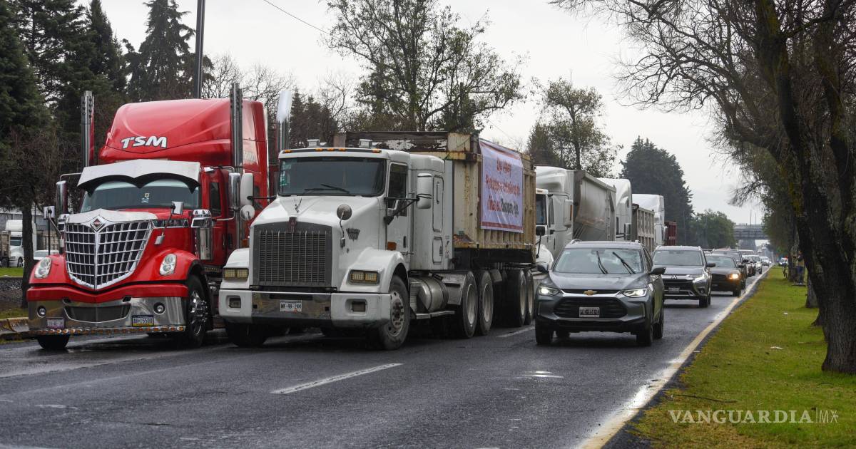 Transportistas anuncian paro indefinido a partir del 26 de octubre; denuncian inseguridad, extorsiones y presión económica