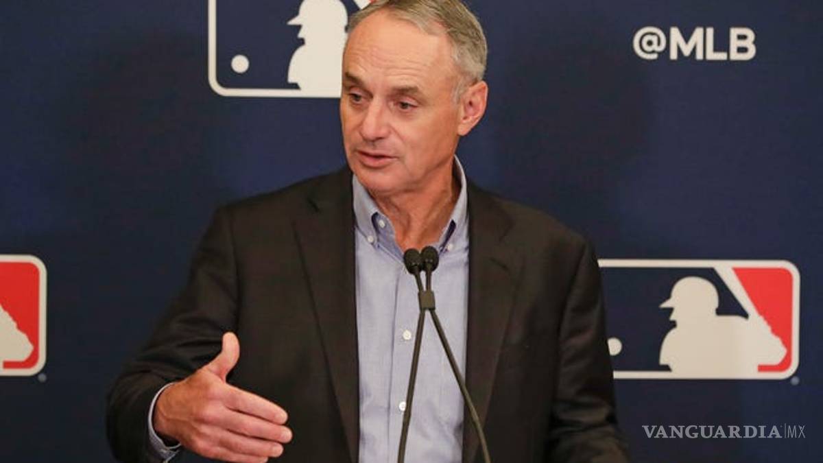 A pesar de múltiples contagios en MLB, Rob Manfred no enciende las alarmas