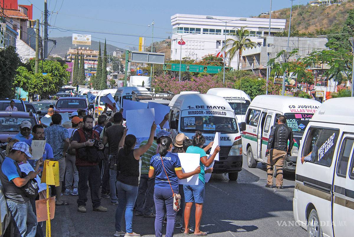 $!Bloqueos y marchas en 28 estados contra el 'gasolinazo'