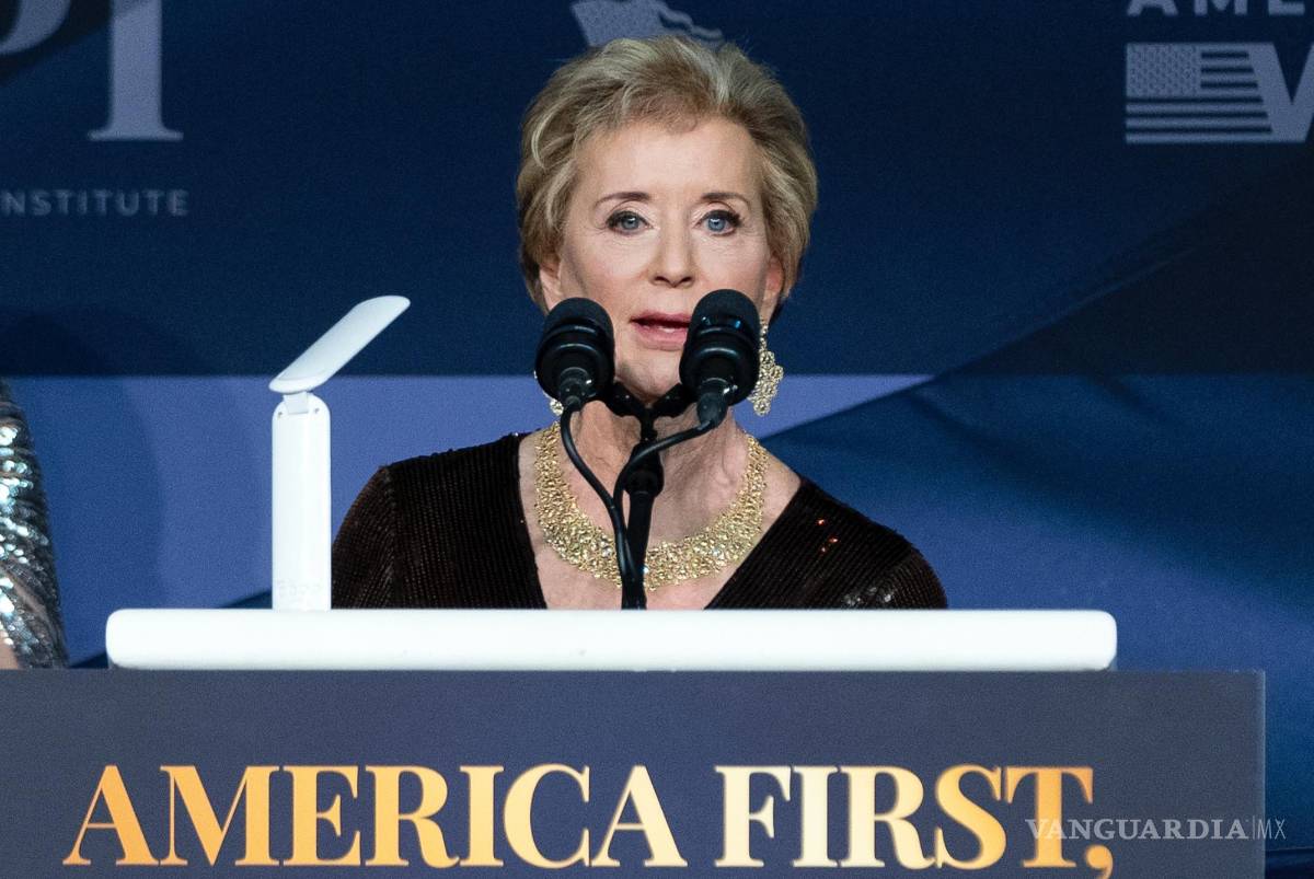 $!Linda McMahon habla durante una gala del America First Policy Institute en su propiedad de Mar-a-Lago en Palm Beach, Florida.