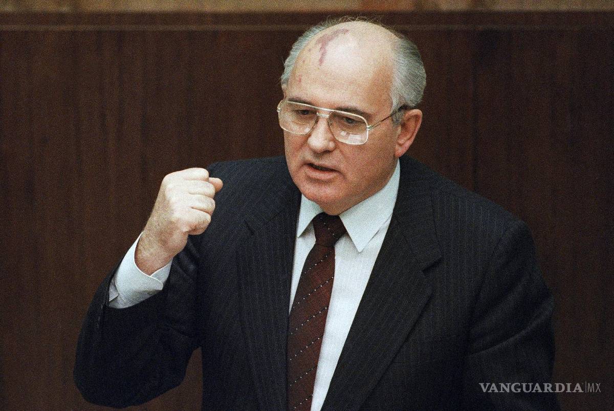$!Mikhail Gorbachev dice que un comandante militar ordenó el uso de la fuerza en la república separatista de Lituania, el 13 de enero de 1991 asalto que cobró 14 vidas.