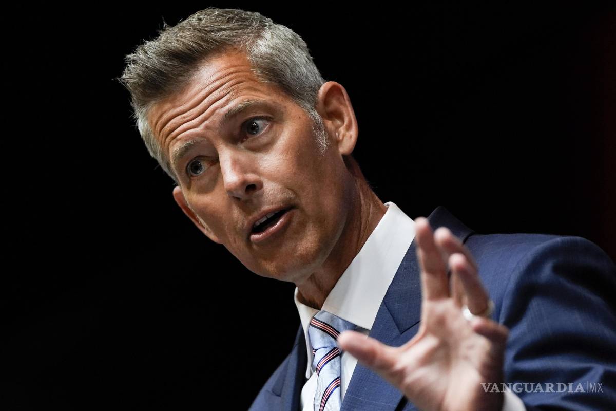 Planea la NASA construir una base nuclear en la Luna como parte de su ‘carrera’ espacial con China