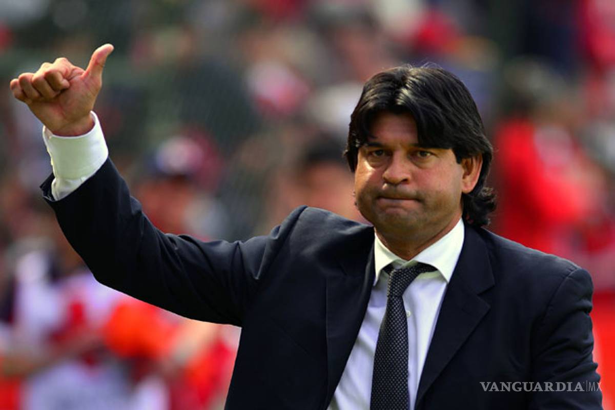 Cardozo deja de ser el técnico de Jaguares