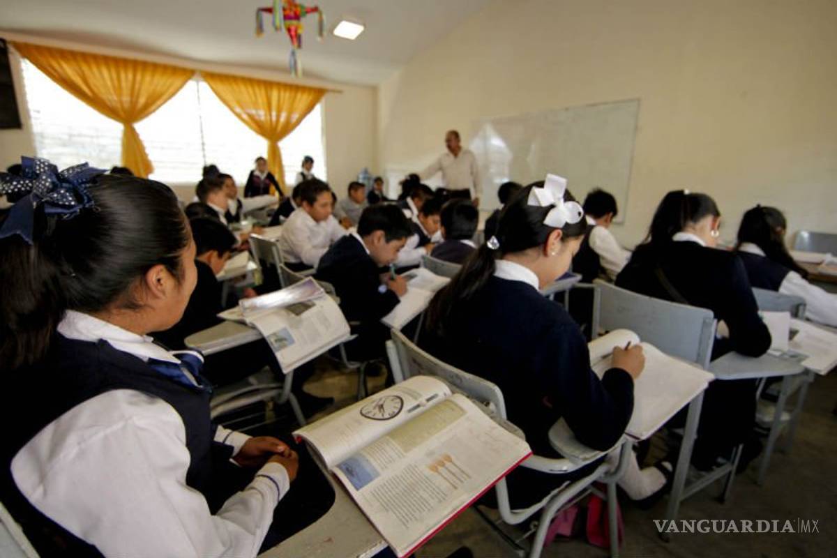 Reforma educativa empezó al revés, señala académico de la UNAM