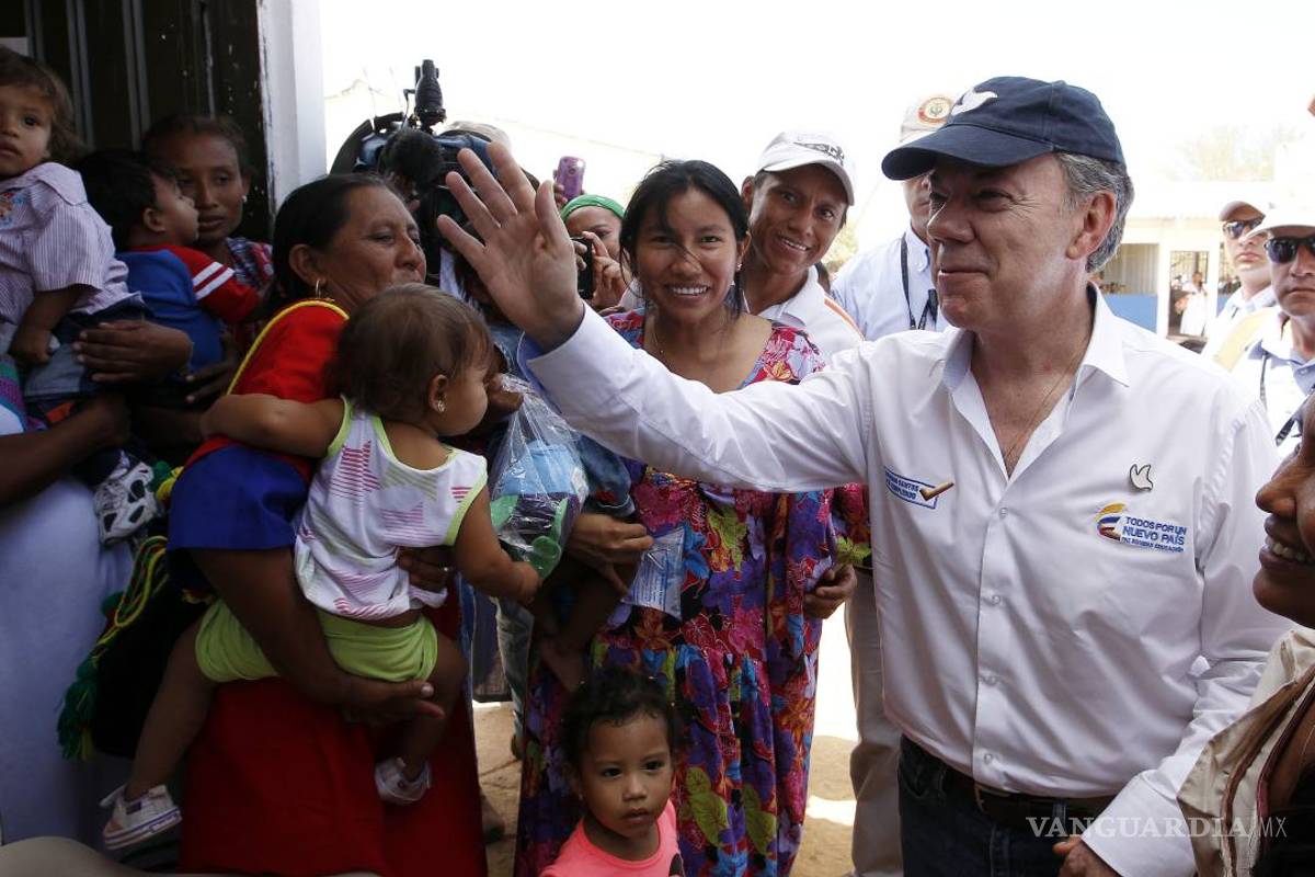 Puntos pendientes con FARC deben resolverse en cinco semanas: Santos