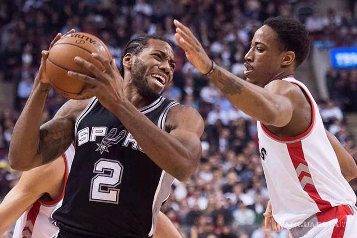 Spurs mandan a Kawhi Leonard a Raptors a cambio de DeMar DeRozan