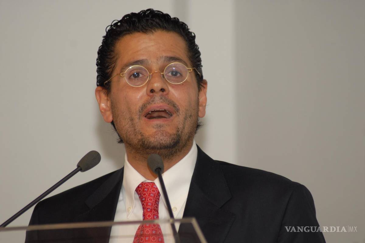 Va FGR contra abogado de Alonso Ancira y sus socios