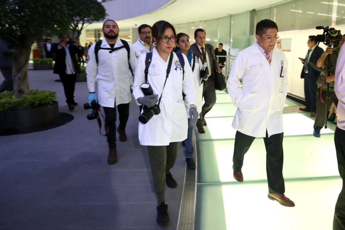 Buscan peritos de la FGR pistas del espionaje a senadores panistas