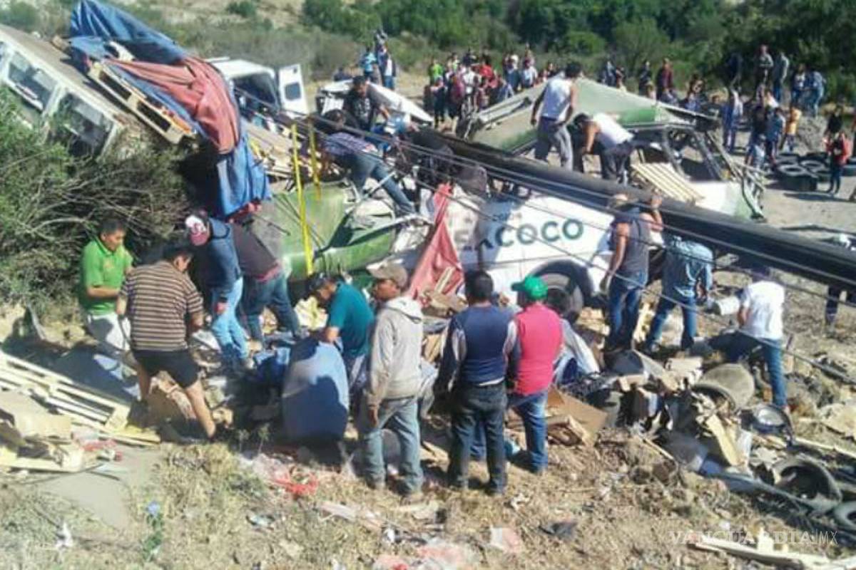 Activan en Edomex protocolos de auxilio tras accidente carretero