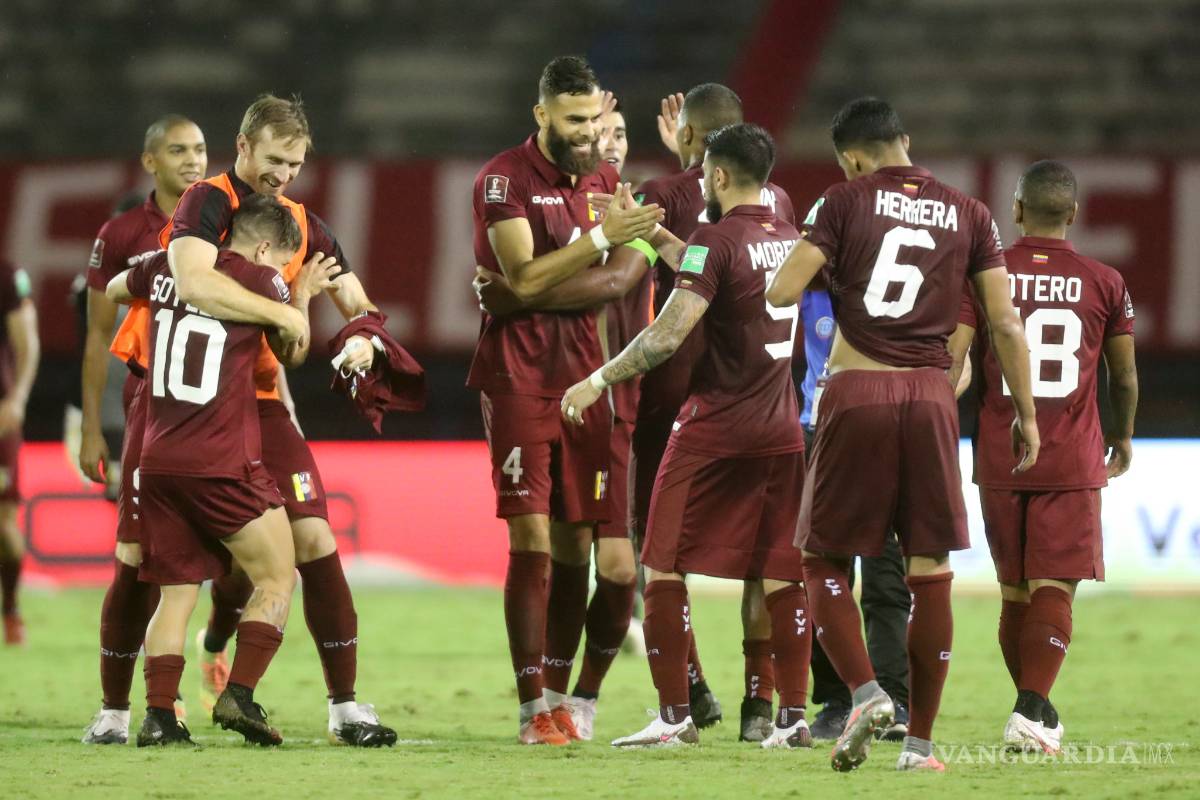 Venezuela da la sorpresa y golea a Chile en la eliminatoria Sudamericana