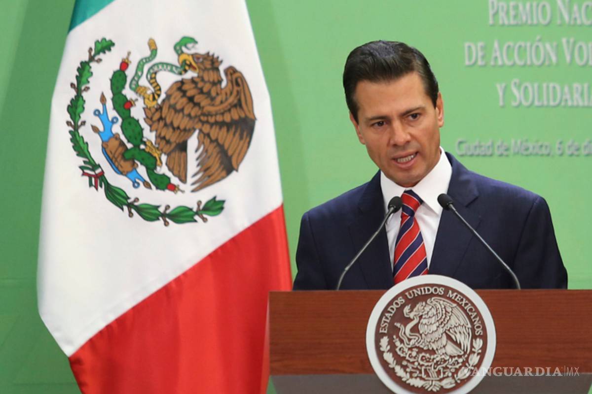 Peña Nieto pide en Navidad poner “en alto&quot; a México