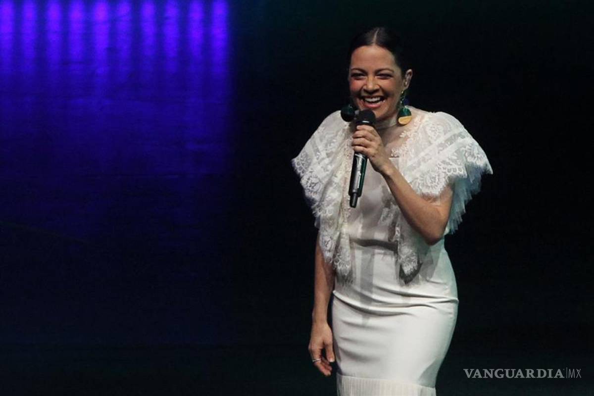 $!Natalia Lafourcade celebra la música mexicana en "Un canto por México”