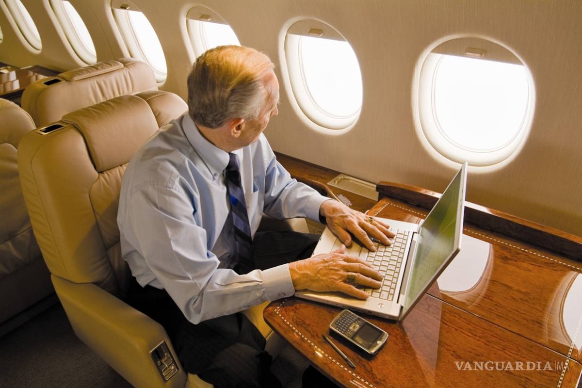 EU prohibirá laptops y tablets en vuelos provenientes de Europa