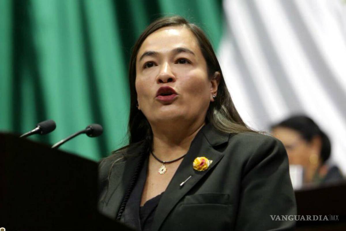 PRD acusa a AMLO de disfrazar impuestos en Paquete Económico